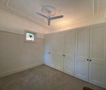 6 Vine Street, Ashfield NSW 2131 - House For Rent | Domain - Photo 6