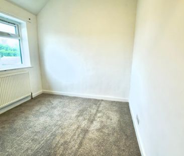 2 bedroom House To Let - Photo 3