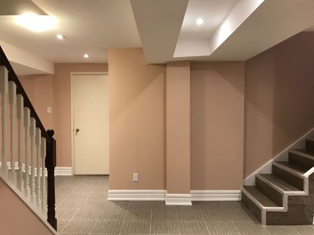 For Lease - 2535 Symington Court, Mississauga, Ontario - Photo 4