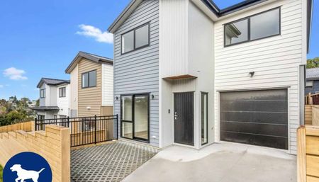 Nearly new family home - Photo 5