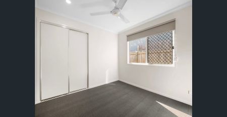 Spacious 3-Bedroom Family Home in a Quiet Morayfield Location - Photo 5