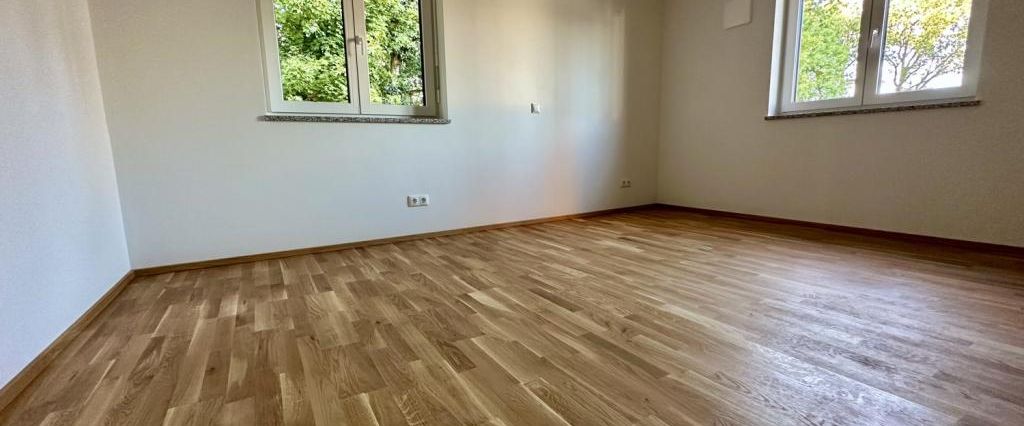 Moderne 3 Zimmer Neubauwohnung mit großem Garten - Foto 1