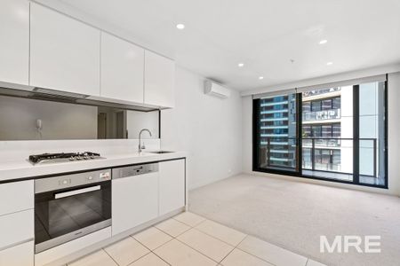 502/8 Daly Street, South Yarra - Photo 3