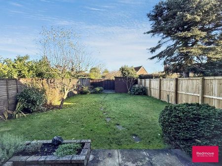 3 bedroom semi-detached house to rent - Photo 2