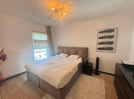 Appartement te huur - foto 3