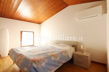 Bilocale viale Giuseppe Mazzini, 10b, Negrar, Negrar di Valpolicella - Photo 5