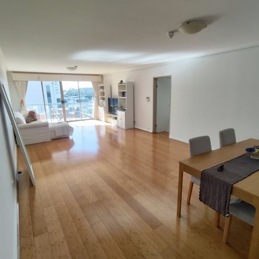 Bondi Junction - Photo 1