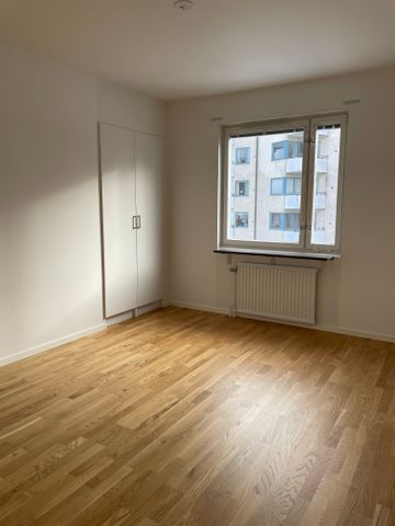 Kraftkärrsvägen, Finspång - Photo 3