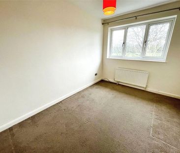 2 bedroom semi-detached house to rent - Photo 2