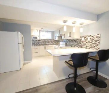Spacious 1 Bedroom Basement Suite Near University of Calgary | 4324... - Photo 1