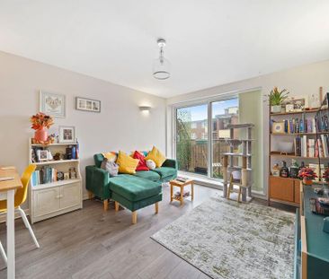 2 bedroom apartment to rent - Photo 2