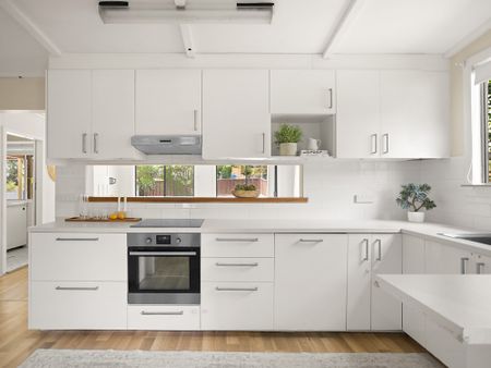 43 Carinya Road, Picnic Point NSW 2213 - House For Rent | Domain - Photo 3