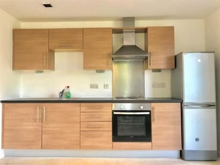 3 Stillwater Drive, Manchester, M11 4TE - Photo 2