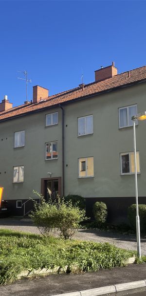 Eskilstunavägen, Torshälla - Photo 1