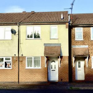 2 bedroom terraced house to rent - Photo 3