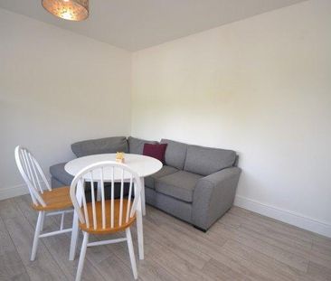 2 bedroom house share to rent - Photo 3