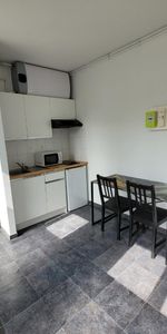 Location Appartement 2 pièces 12m² VALENCIENNES 59300 - Photo 3