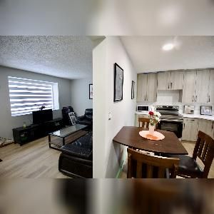 3 Bed 1.5 Bath Townhome NE Edmonton For Rent - Photo 2