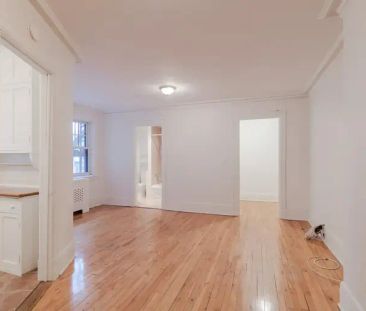 1 Rosemount Avenue | 1 Rosemount Avenue, Westmount - Photo 1