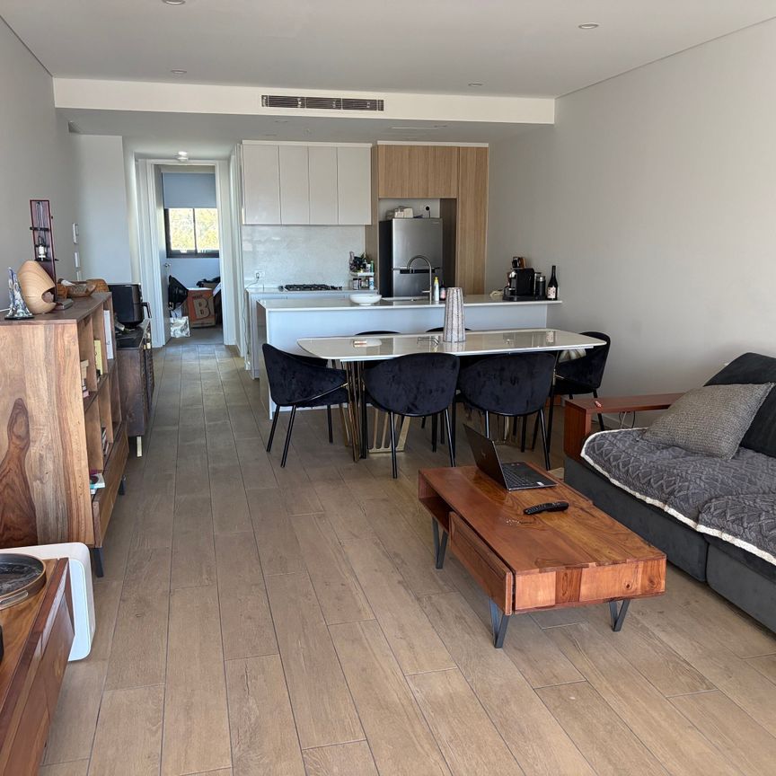 Marrickville - Photo 1