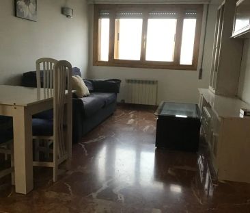 Piso de alquiler en Avenida de Cataluña, La Jota - Photo 4