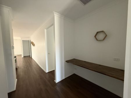 For private inspections please email catie@sweeneyea.com.au. - Photo 2