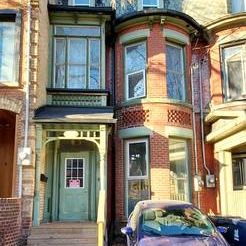 Large Cabbagetown 2 Bedroom $2600 incl. - Photo 1