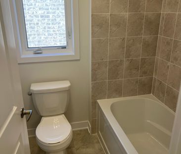 For Lease - 309 O'Toole Crescent, Peterborough, Ontario - Photo 3