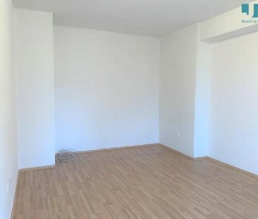 Pronájem bytu 2+1, Třebíč, Spojenců, parkování, výtah, sklep - Photo 4