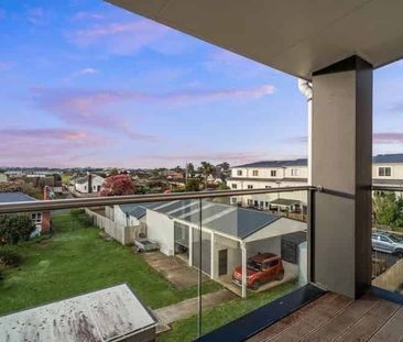 Almost-new 2 bed Apartment for rent available!! - Photo 2