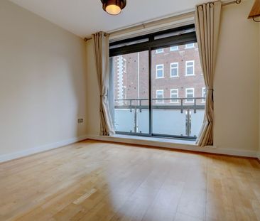 2 bedroom flat to rent - Photo 2