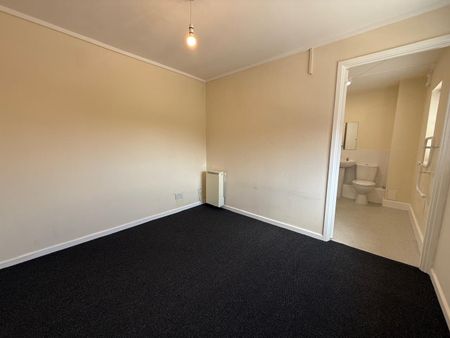 1 Bed Flat, May Court, NG5 - Photo 3