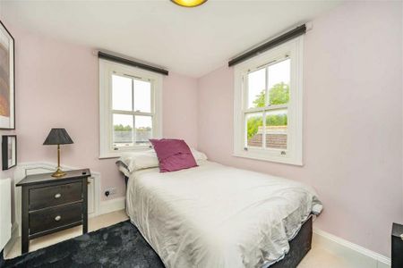 4 bedroom terraced house to rent - Photo 5
