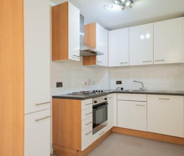 1 bedroom flat to rent - Photo 6