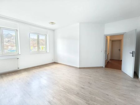 Gepflegte Wohnung mit sehr guter Infrastruktur! Gartenbenutzung möglich! - Foto 3