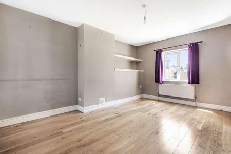 Lee Road, Aylesbury, HP21 - Photo 2