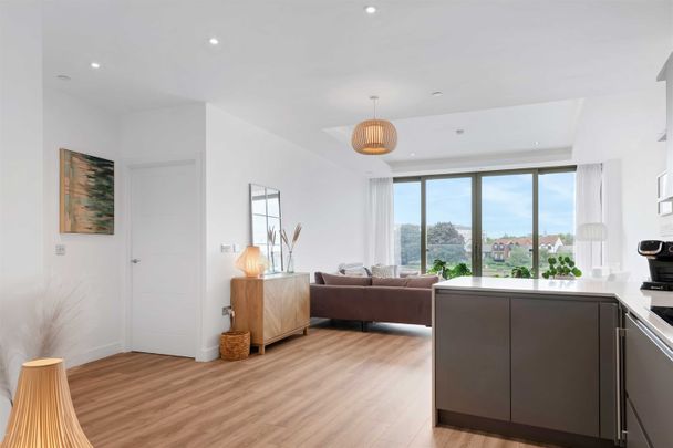 The Waterside Apartments, West Bridgford, NG2 - Photo 1