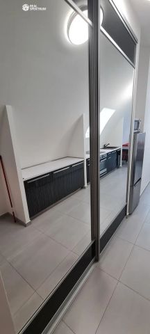 Pronájem atypického a moderního 2+kk s klimatizací v srdci Brna - Photo 3