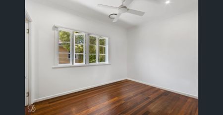 Exceptional Lifestyle with direct access to Keperra Golf Course - Photo 4