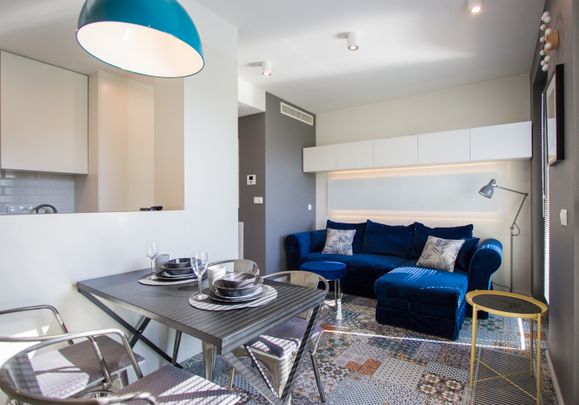 angel wawel - Photo 1