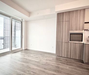For Lease - 8 Eglinton Avenue Unit# 4112, Toronto, Ontario - Photo 1