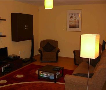 ROYAL IMOBILIARE Inchiriere vila zona Nord - Fotografie 1