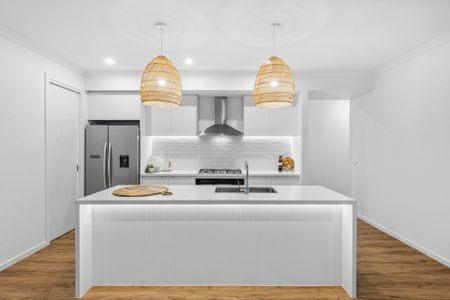 Coastal living at it's finest! - Photo 3