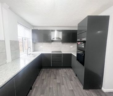 Laughton Crescent, Nottingham, NG15 - Photo 1