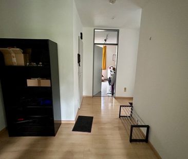 Kurzfristig beziehbar! Nur 200 m zum Bahnhof! - Foto 6