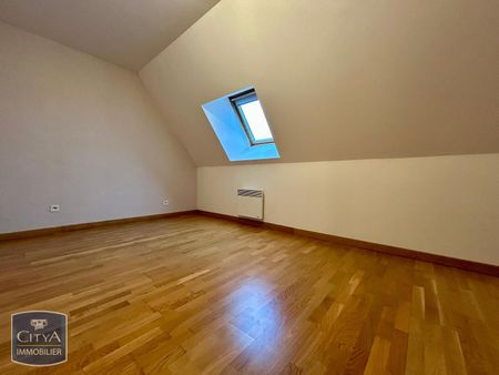 Location Appartement 4 pièces 90m² LUNERAY 76810 - Photo 5
