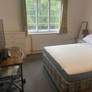 Room in a Shared Flat, Denison Close, N2 - Photo 2