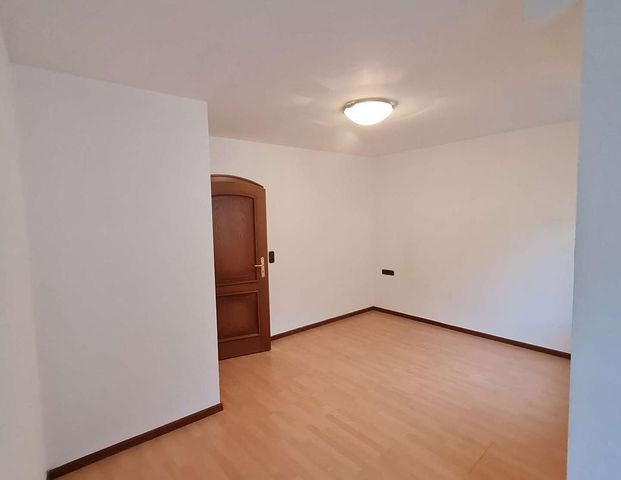 Helle 2-Zimmer Wohnung in bester Stadtlage in Frankenberg zu vermieten - Photo 1