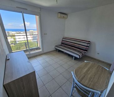 Location Appartement 1 pièce 21m² STE CLOTILDE 97490 - Photo 1