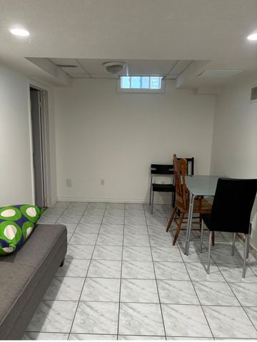 For Lease - 6722 Baby Gran Court, Mississauga, Ontario - Photo 4